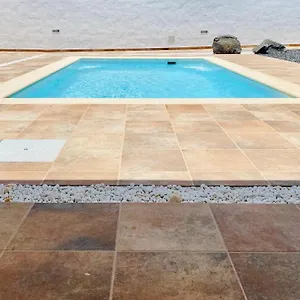 https://my-nest-apartments.in-canary-islands.com