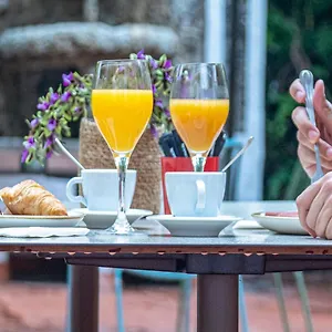 2* Szálloda Casa Lirio